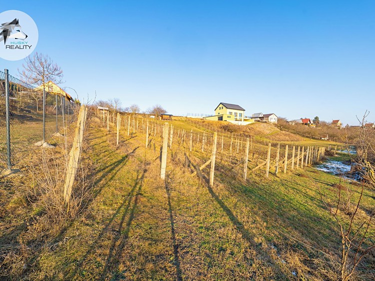 Prodej pozemku, 1 444 m² (1 z 19)