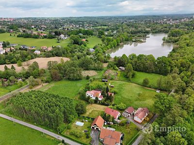 Prodej rodinného domu 240 m², pozemek 9166 m²