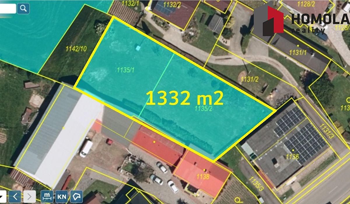 Prodej stavebního pozemku 1332 m² – fotografie 3