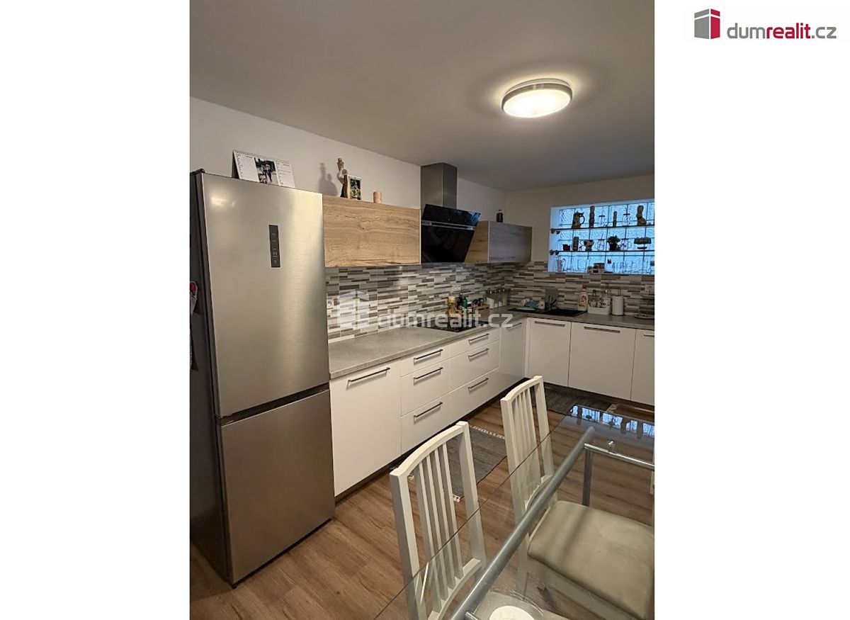 Prodej rodinného domu 128 m², pozemek 396 m² – fotografie 3