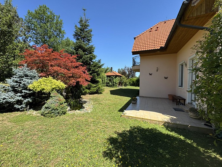 Haus zum Kauf, 301 m² (8 von 33)