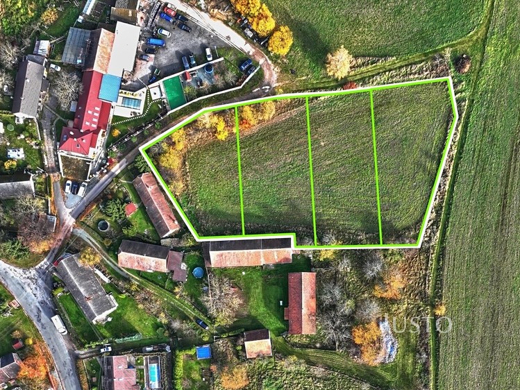 Prodej pozemku, 1 087 m² (3 z 13)