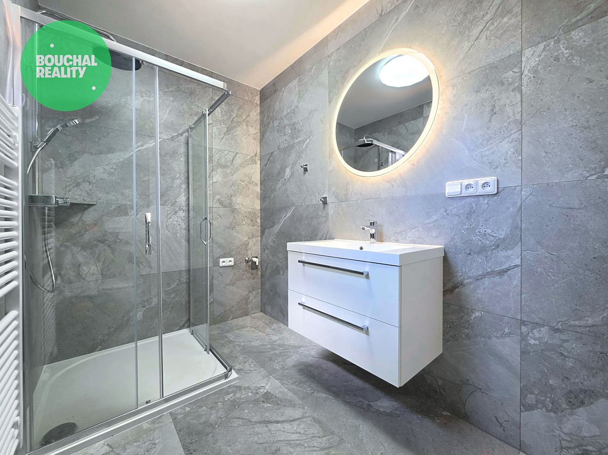 Pronájem bytu 2+kk 55 m² – fotografie 3