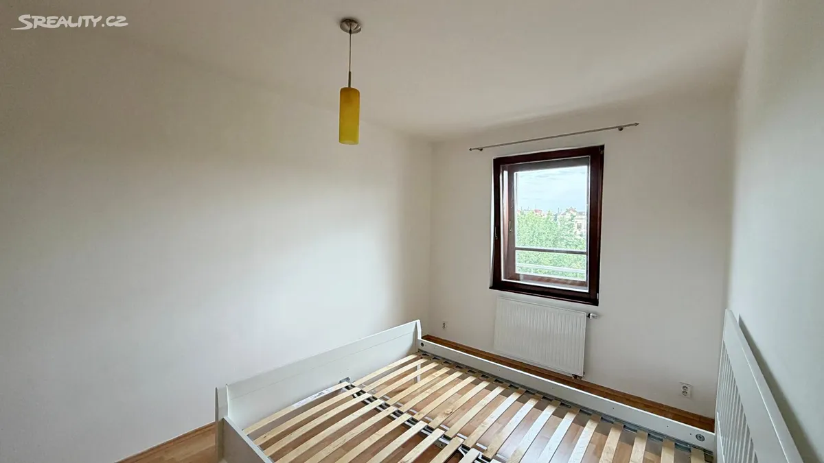 Pronájem bytu 2+kk 52 m² – pohled 6
