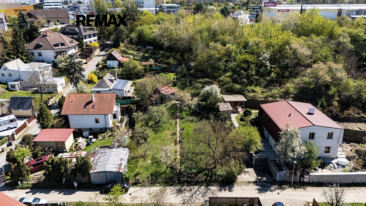 Prodej stavebního pozemku 763 m²