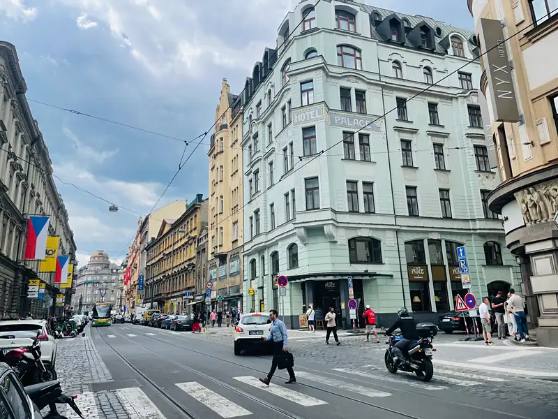 Pronájem obchodního prostoru 120 m², Praha – náhled fotky 1