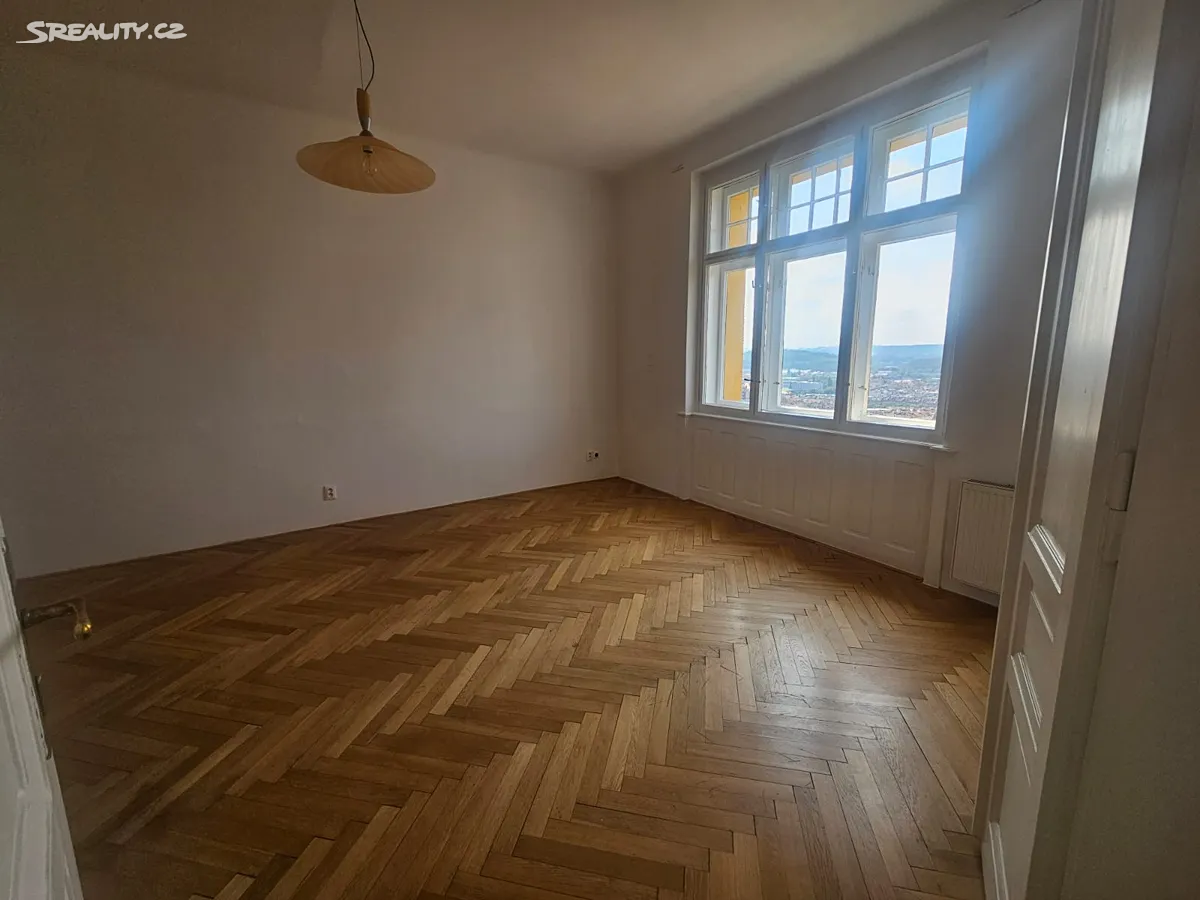 Pronájem bytu 2+1 97 m² – pohled 6