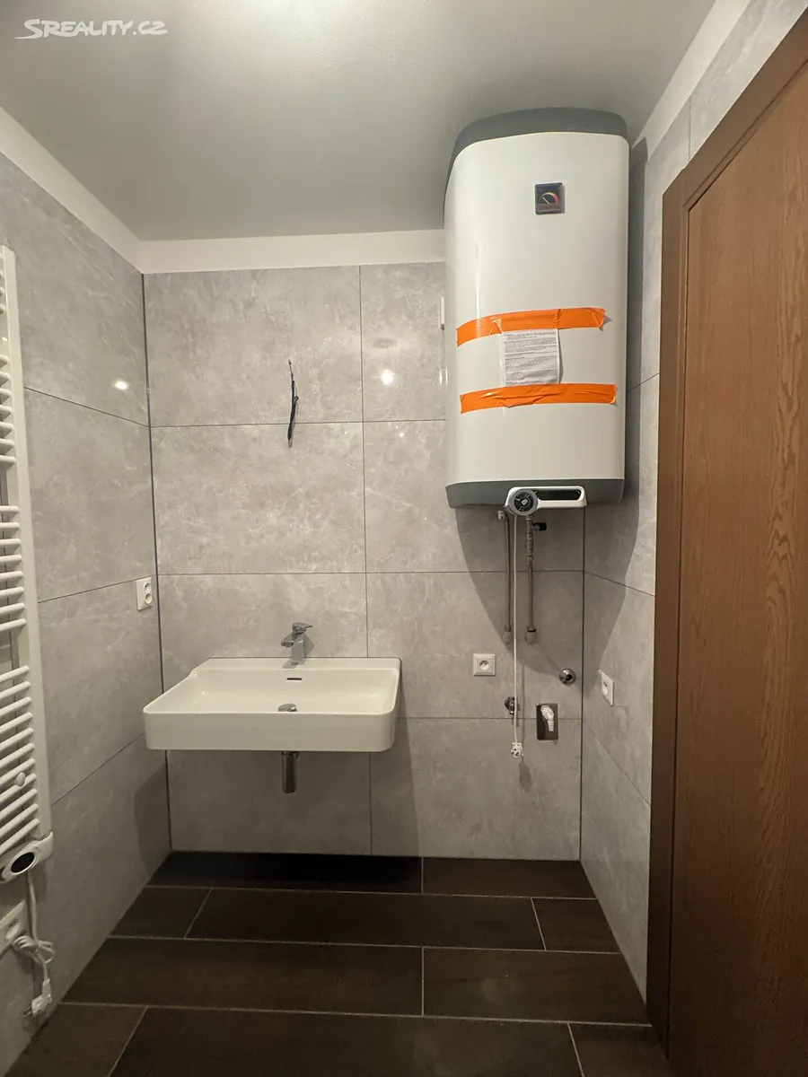 Pronájem bytu 2+1 54 m² - Widok 5