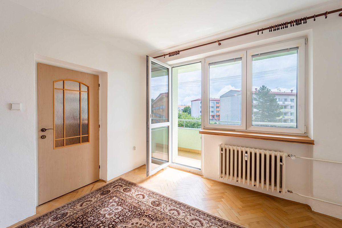 Pronájem bytu 3+1 64 m²