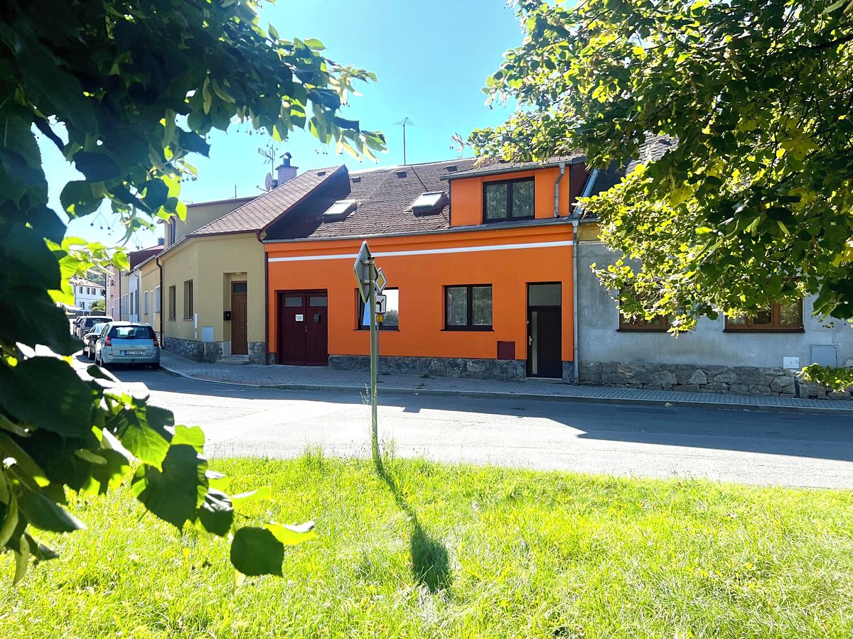 Prodej rodinného domu 180 m², pozemek 300 m²