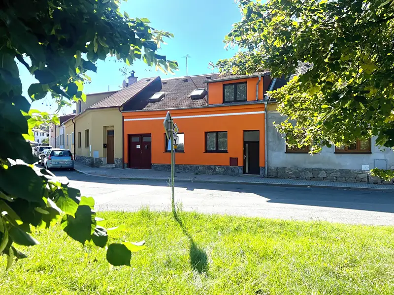 Prodej rodinného domu 180 m², pozemek 300 m², Tachov – náhled fotky 1