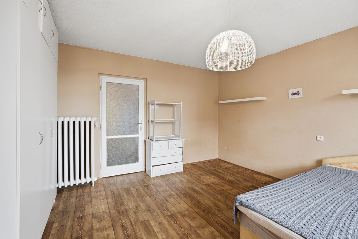 Prodej rodinného domu 158 m², pozemek 808 m² – fotografie 5