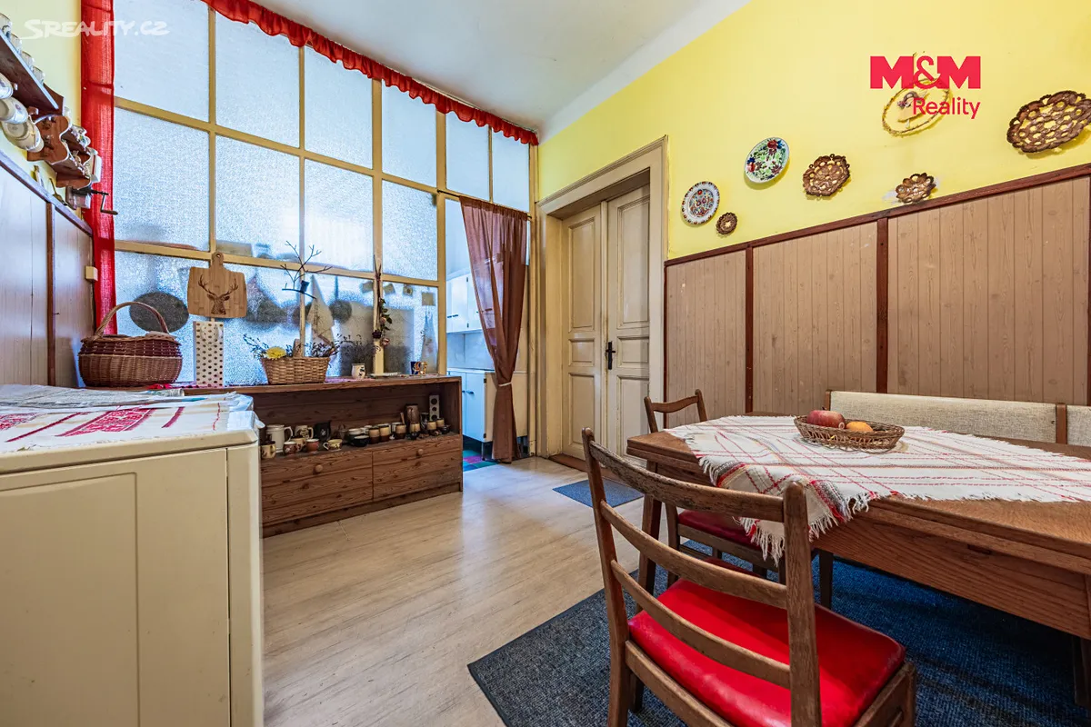 Prodej rodinného domu 230 m², pozemek 524 m² – pohled 6