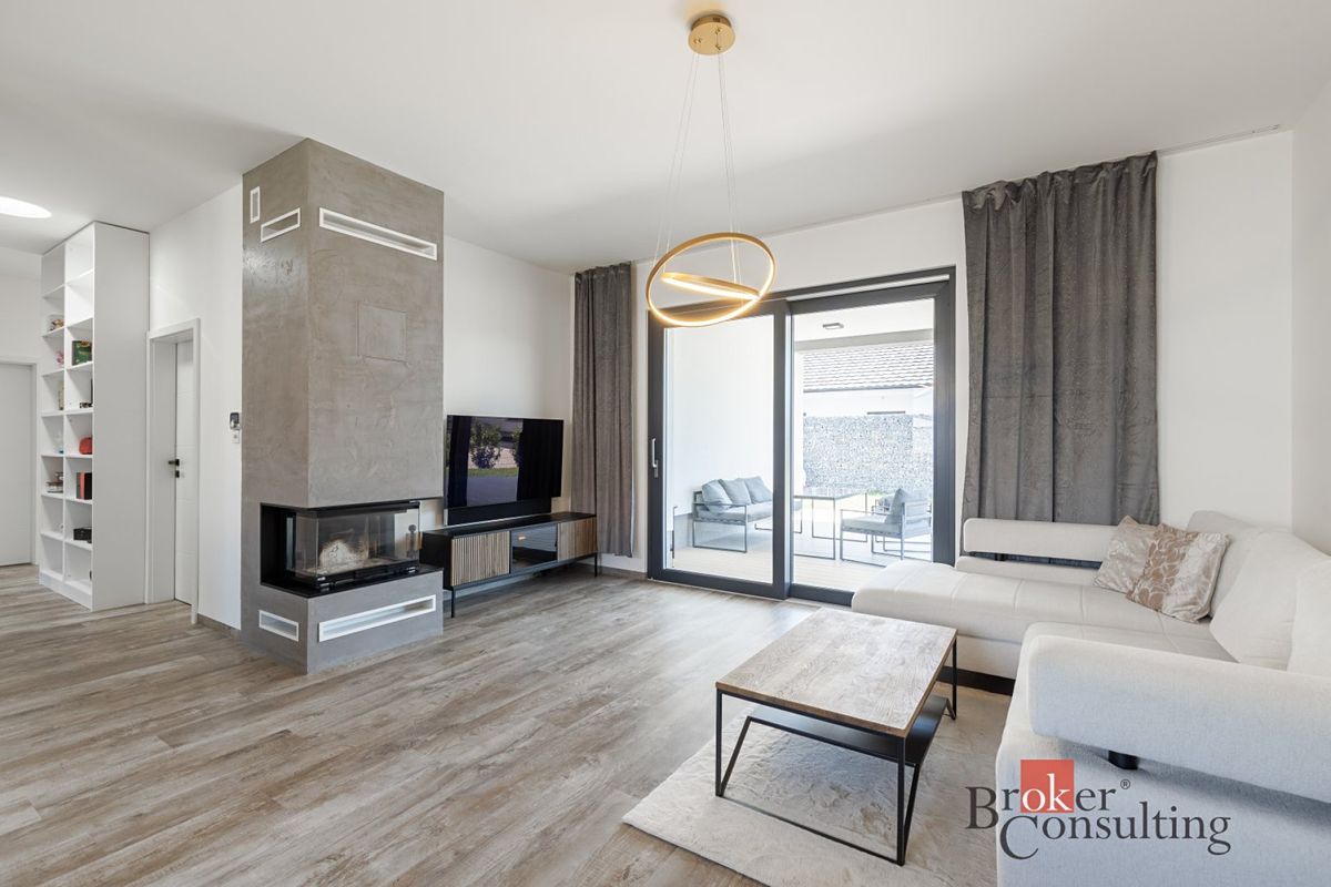 Prodej rodinného domu 119 m², pozemek 499 m² – fotografie 3