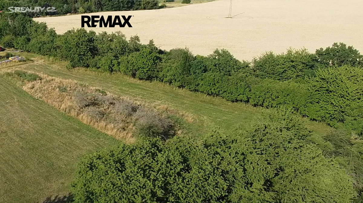 Prodej stavebního pozemku 977 m² – pohled 6