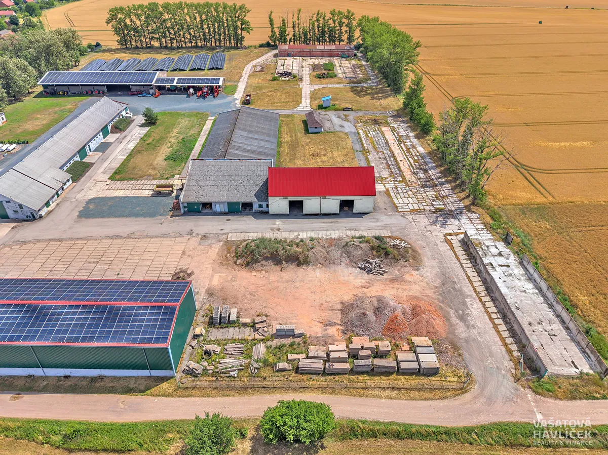 Prodej komerčního pozemku 22131 m²