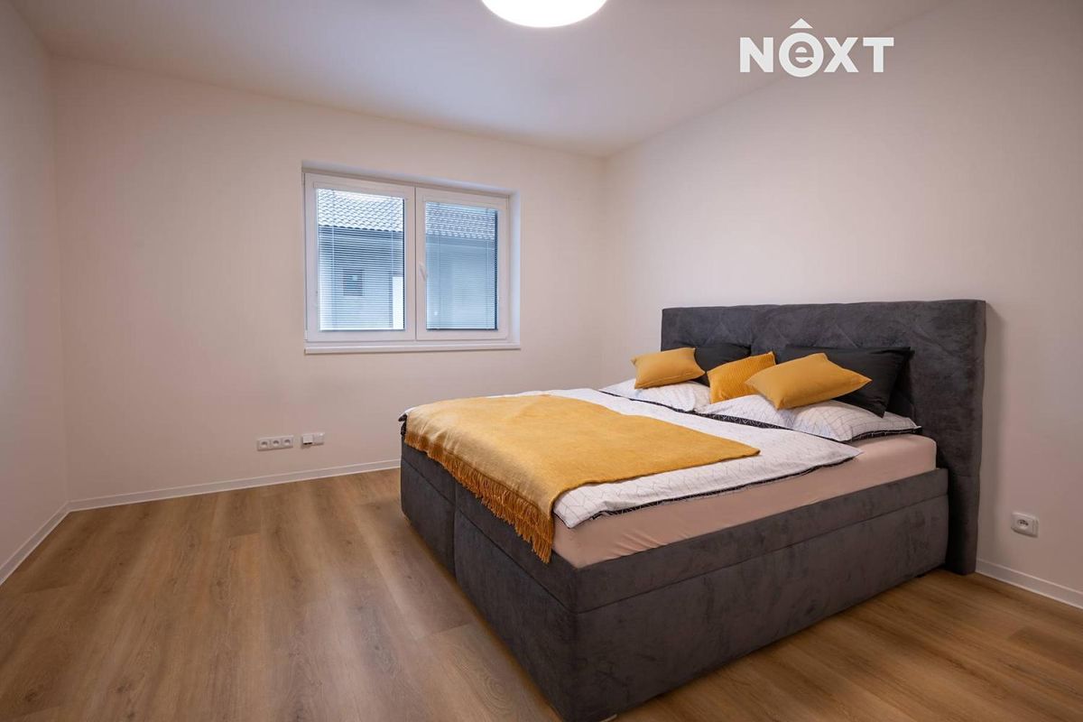 Prodej rodinného domu 165 m², pozemek 853 m² – fotografie 3