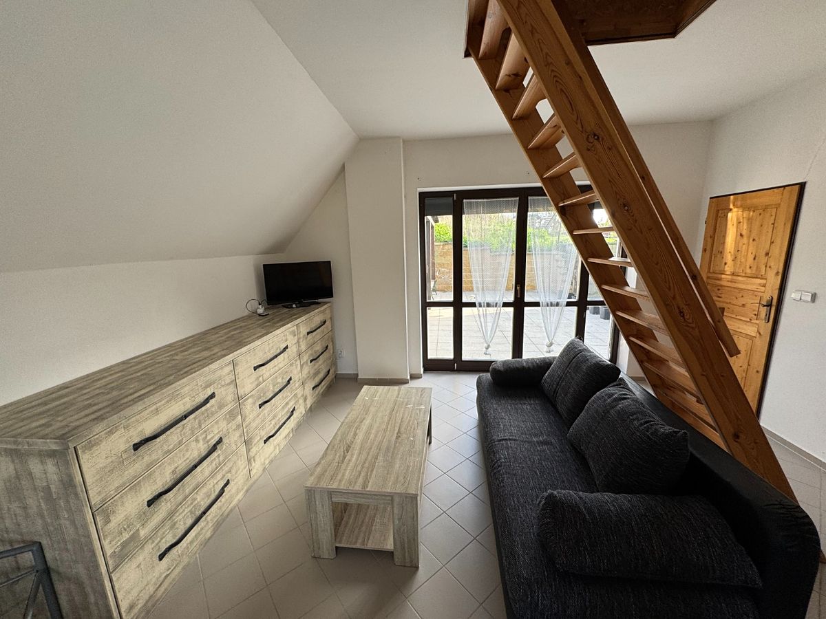 Prodej chalupy 130 m², pozemek 150 m² – fotografie 3