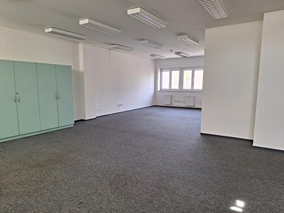 Pronájem kanceláře 73 m²