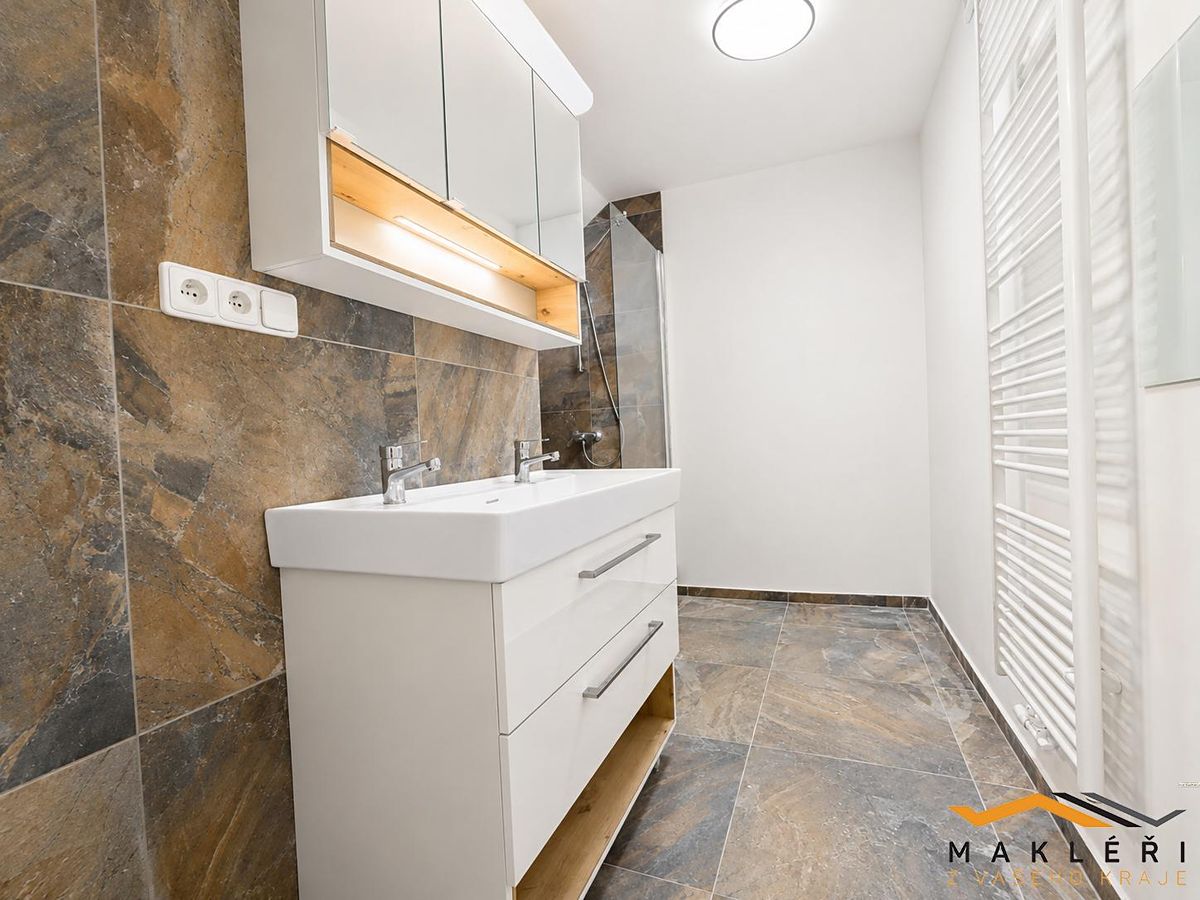 Pronájem bytu 3+kk 78 m² – fotografie 4