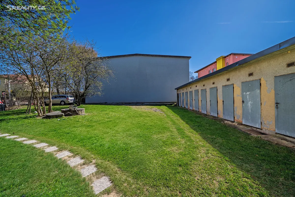 Prodej stavebního pozemku 951 m², Říčany