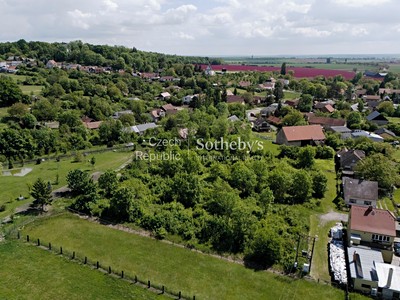 Prodej  stavebního pozemku 9 322 m²