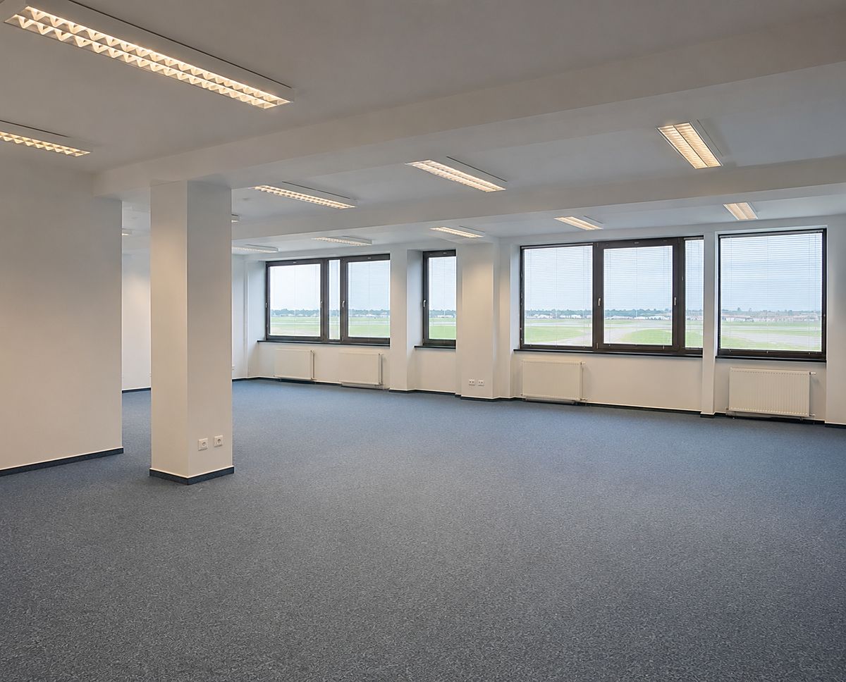 Pronájem kanceláře 350 m²