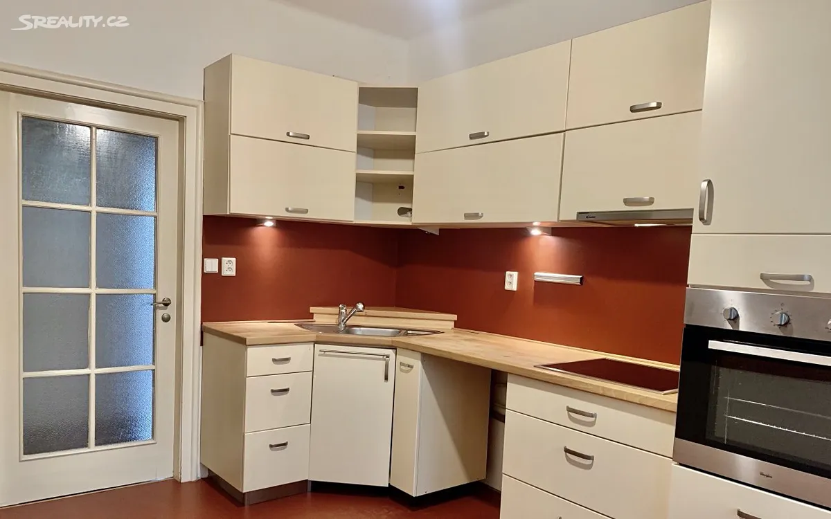Pronájem bytu 2+1 95 m², Liberec