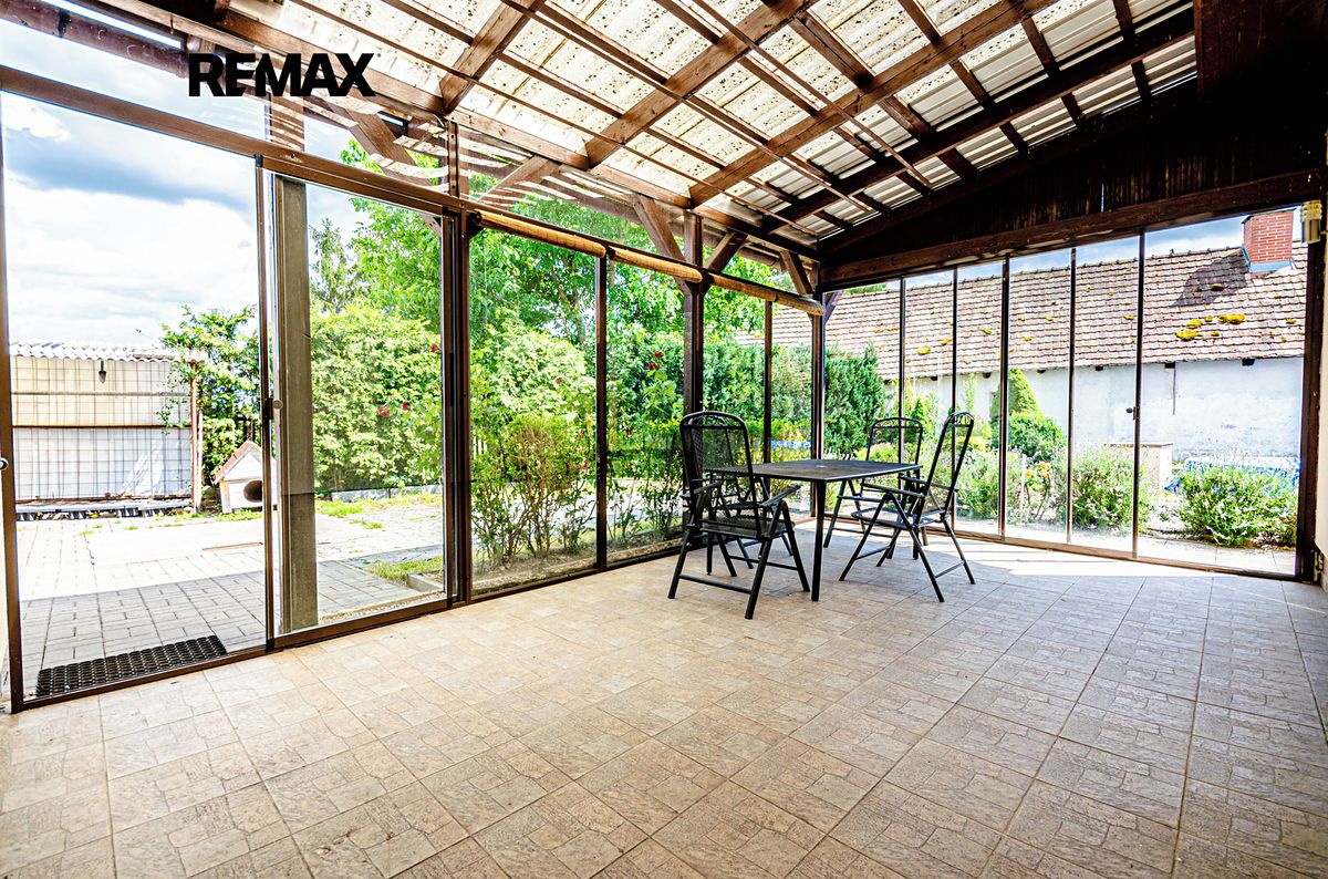 Prodej rodinného domu 171 m², pozemek 568 m² – fotografie 2