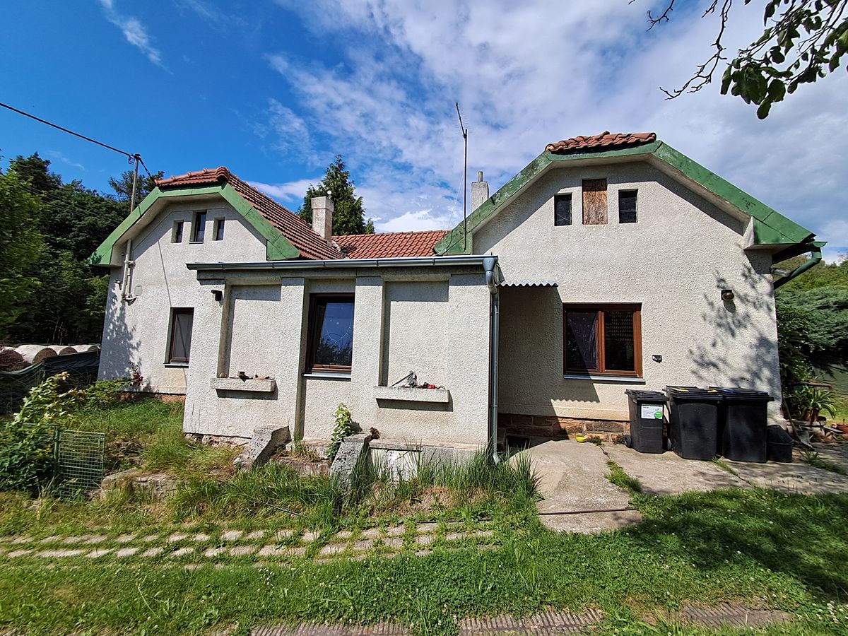 Prodej rodinného domu 80 m², pozemek 1661 m² – fotografie 2