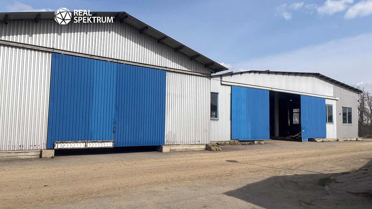 Prodej výrobní haly, prostoru 5000 m² – fotografie 3