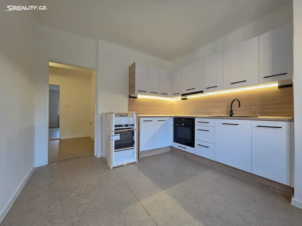 Pronájem bytu 2+1 65 m²