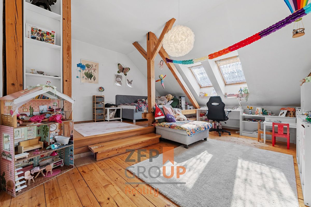 Prodej bytu 4+kk 117 m²