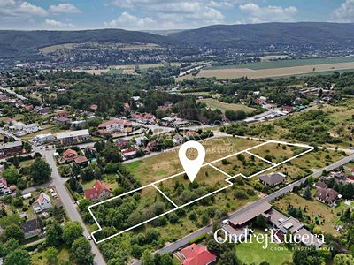 Prodej stavebního pozemku 1831 m²