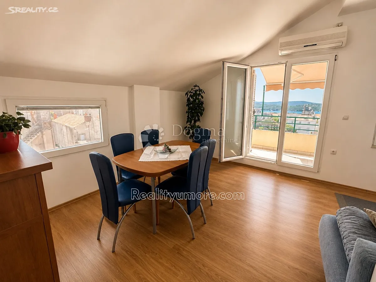 Prodej bytu 2+kk 44 m², Šibenik