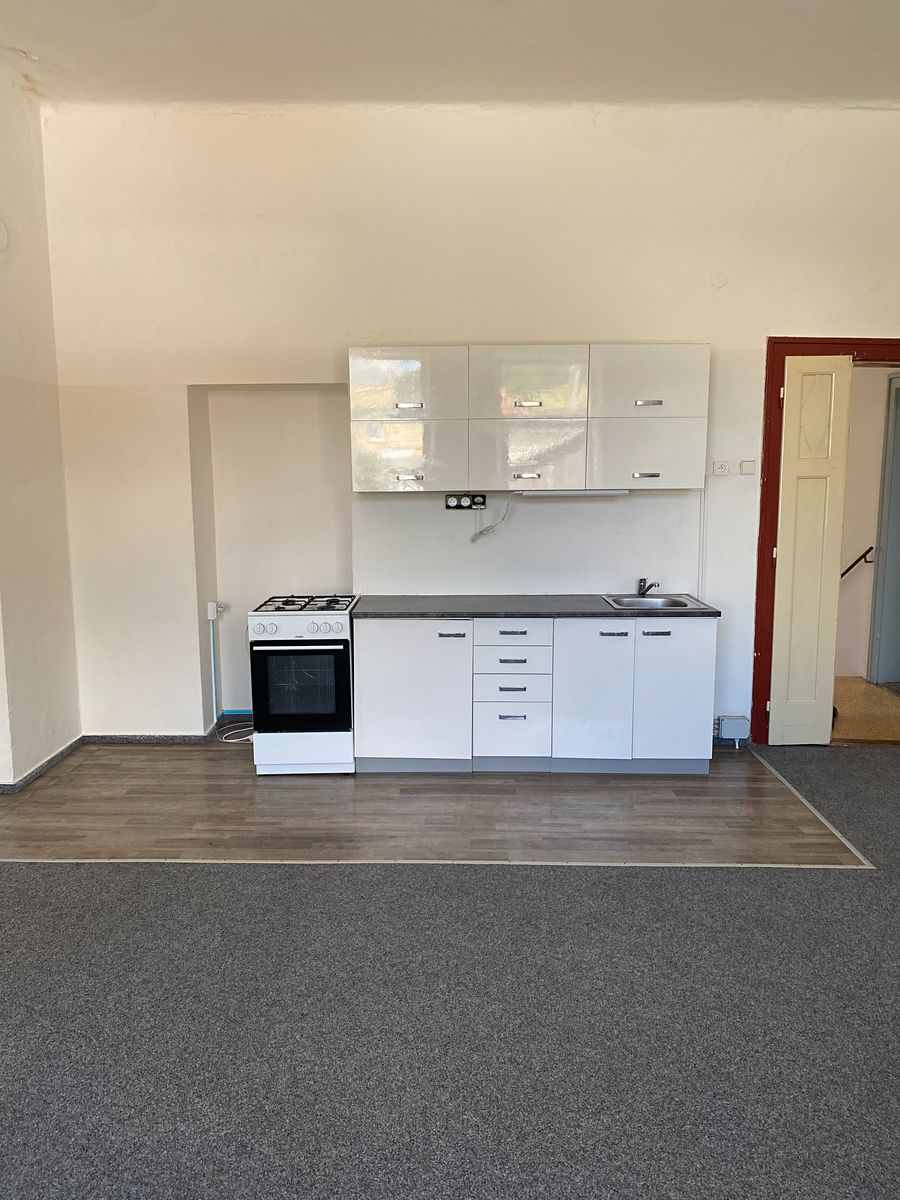 Pronájem bytu 2+kk 76 m²