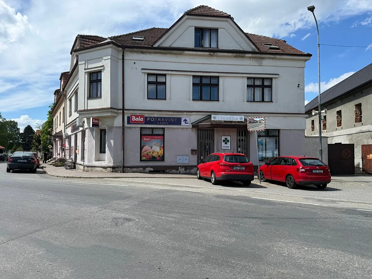 Pronájem obchodního prostoru 44 m²