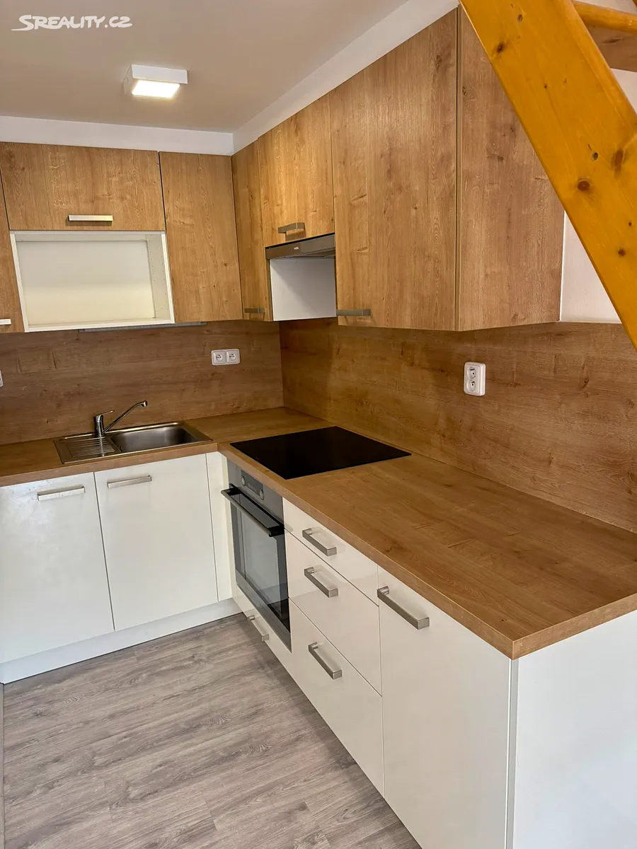 Pronájem bytu 1+kk 44 m², Liberec