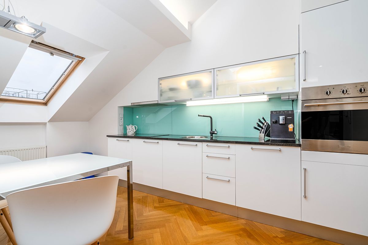 Prodej bytu 2+kk 92 m² – fotografie 3
