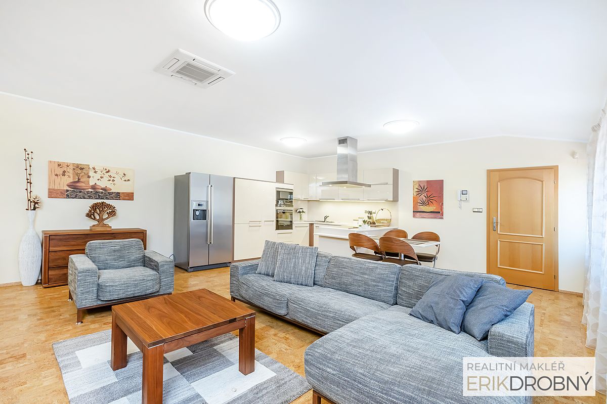 Pronájem bytu 3+kk 92 m² – fotografie 4