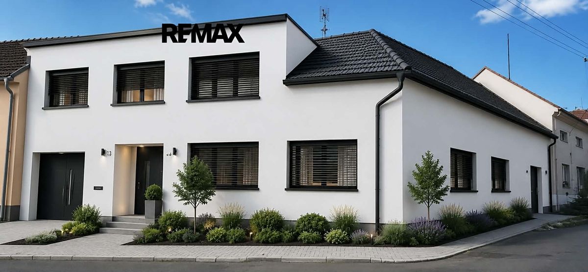 Prodej rodinného domu 170 m², pozemek 863 m², Hoštice-Heroltice – fotka 1 z 3