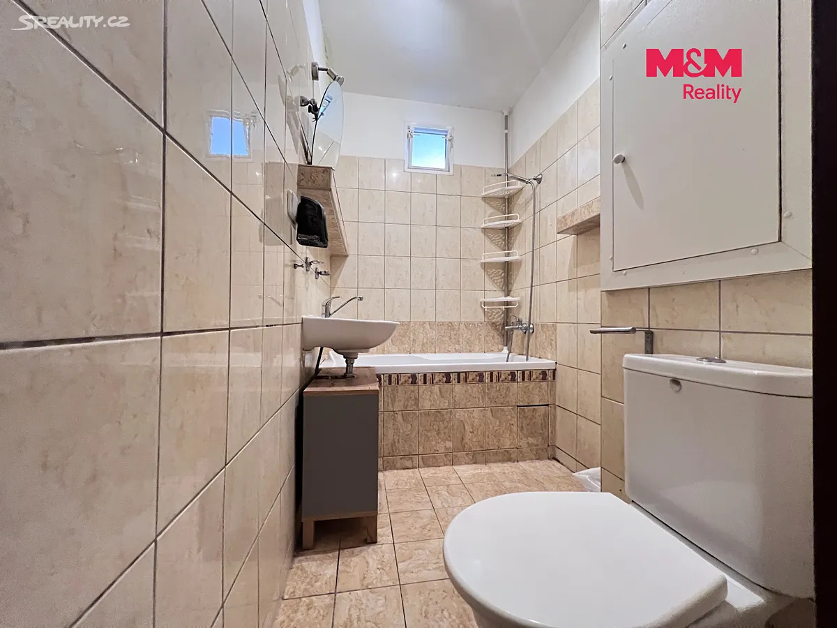 Prodej bytu 3+1 58 m² – pohled 3