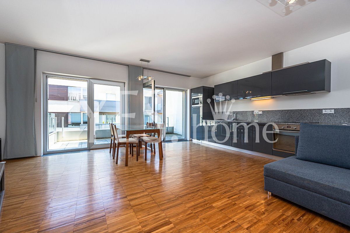 Pronájem bytu 2+kk 73 m²