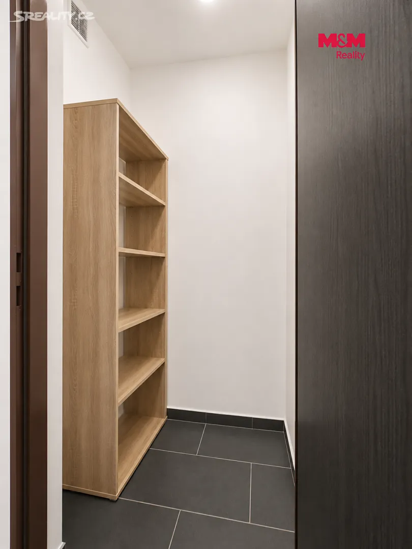 Pronájem bytu 2+kk 54 m² - Więcej