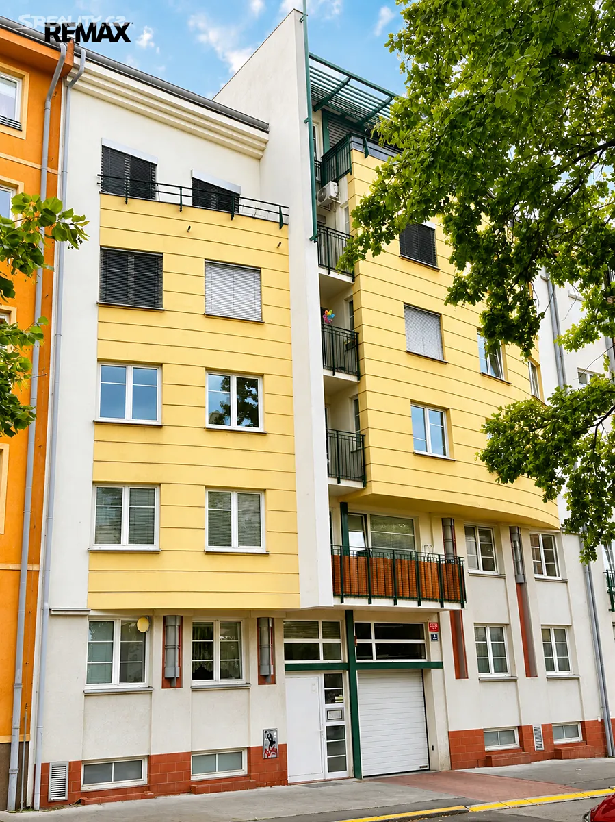 Pronájem bytu 2+kk 42 m², Praha