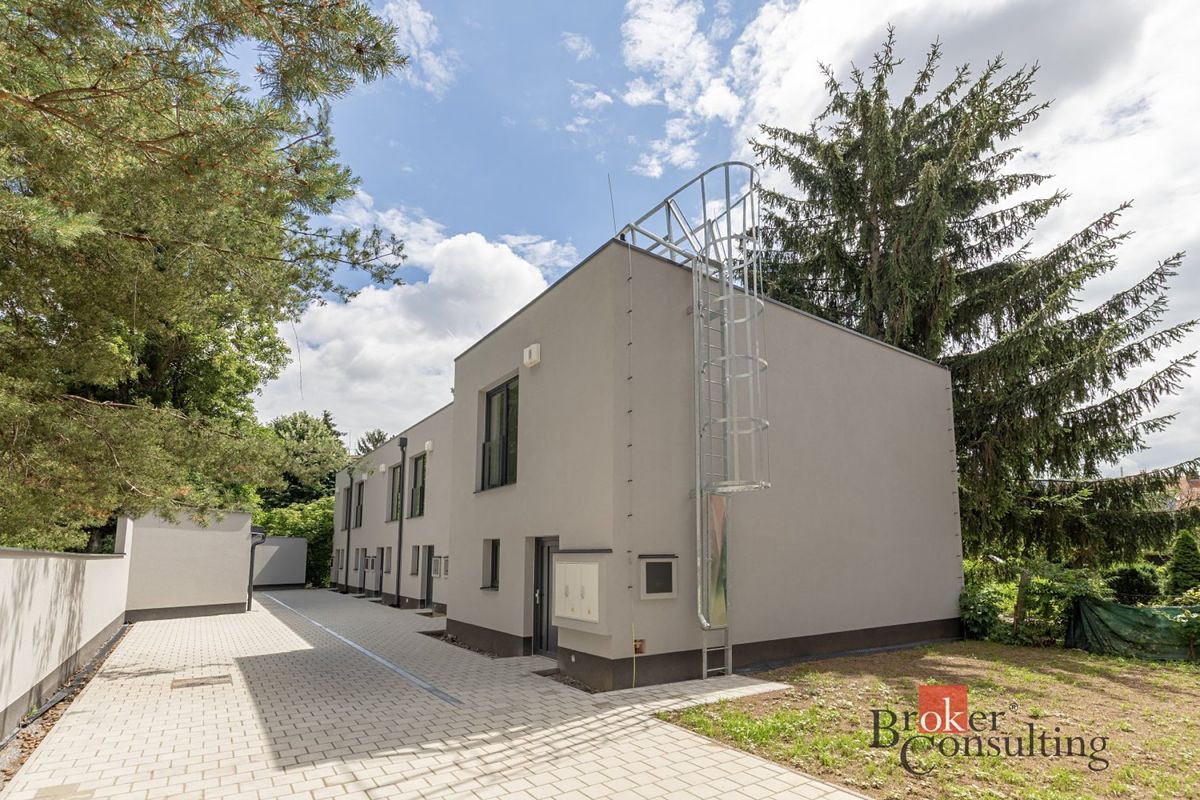 Prodej bytu 2+kk 43 m²