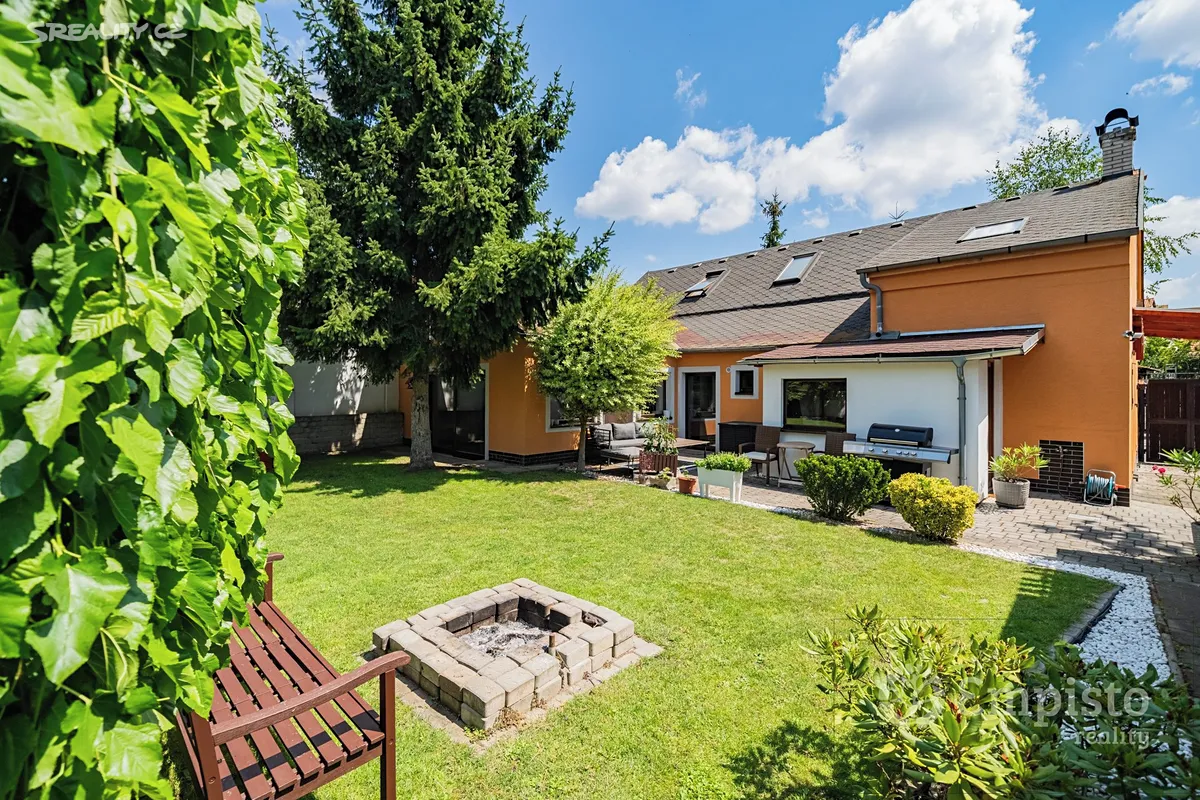 Prodej rodinného domu 171 m², pozemek 457 m², Praha