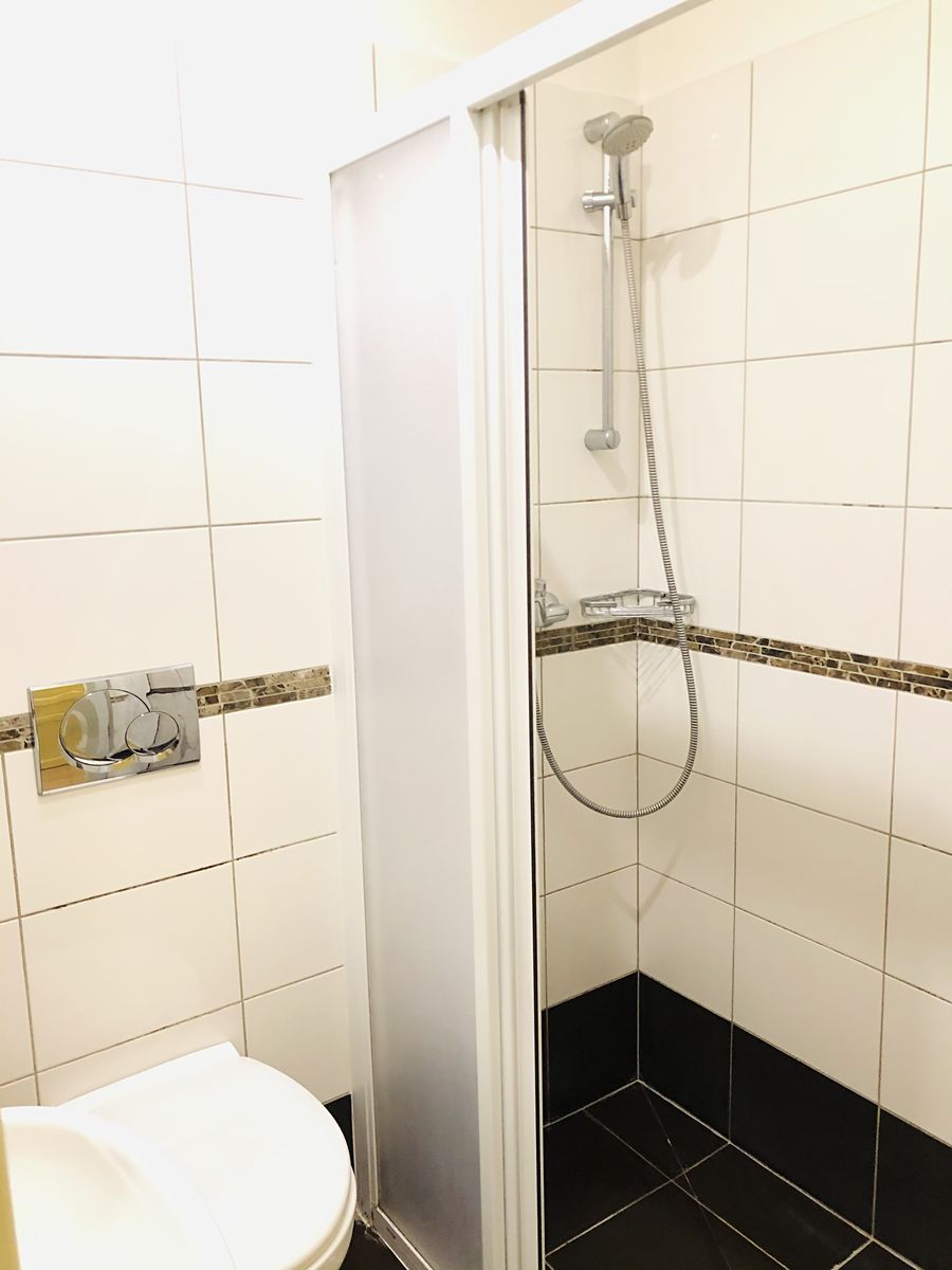 Pronájem bytu 1+kk 27 m² – fotografie 5