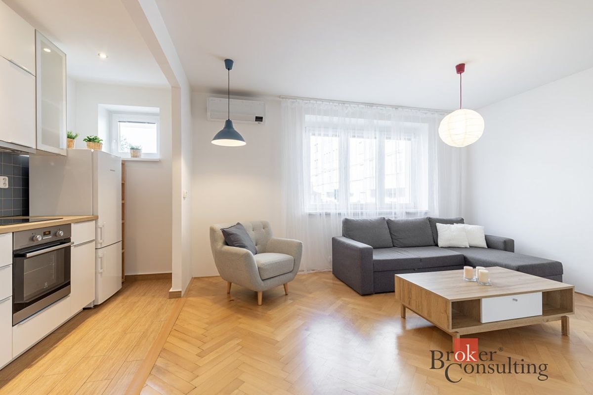 Pronájem bytu 2+kk 39 m²