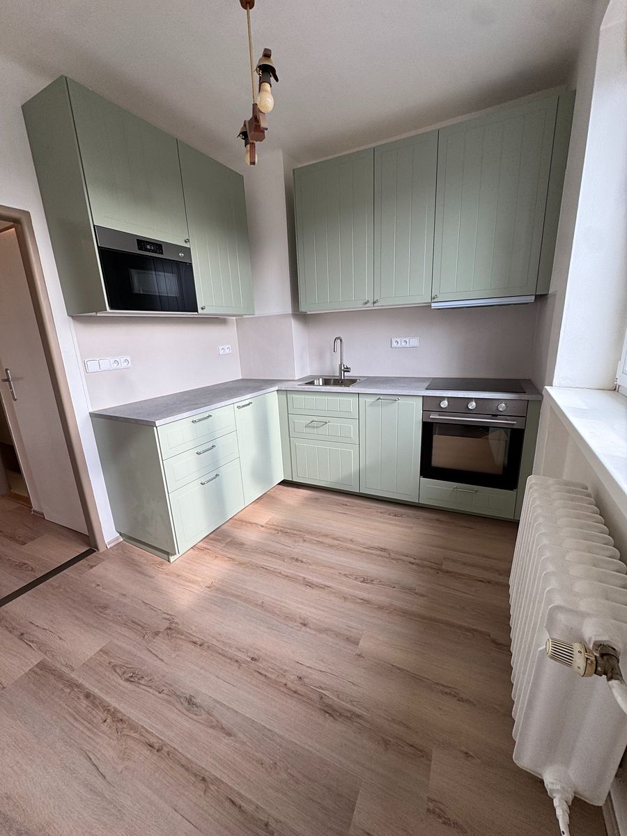 Pronájem bytu 1+1 35 m²